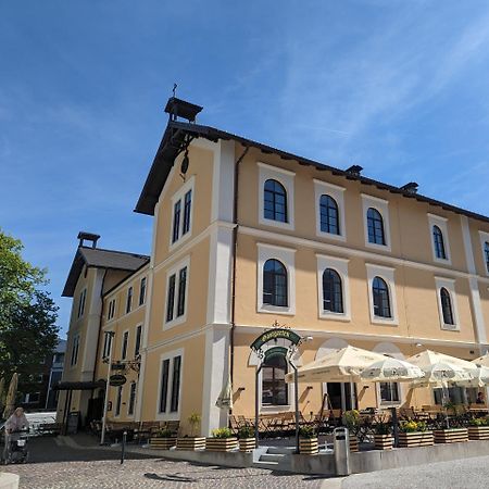 Kirchenwirt Woergl Hotell Exteriör bild